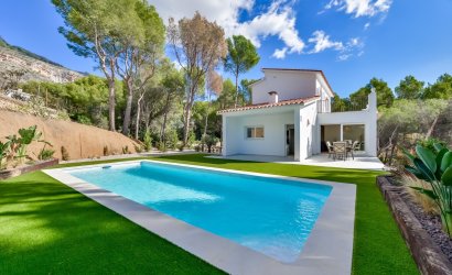 Villa - Resale - Altea -
                Costa Blanca