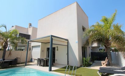 Villa - Resale -
                Ciudad Quesada - MM-58198