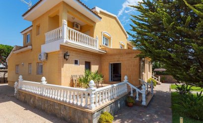 Villa - Resale - Orihuela Costa -
                Costa Blanca