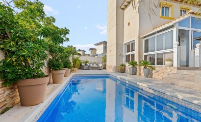 Villa - Resale - Orihuela Costa -
                Playa Flamenca