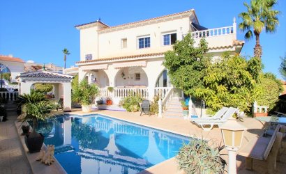 Villa - Resale - Orihuela Costa - Villamartín