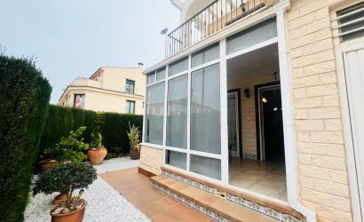 Villa - Resale - Pilar de la Horadada -
                Pilar de la Horadada