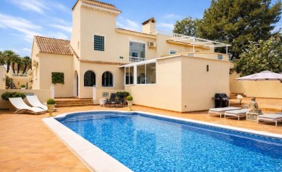 Villa - Resale - San Miguel de Salinas - Inland