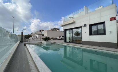 Villa - Resale - San Miguel de Salinas - Inland