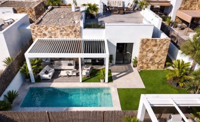 Villa - Resale - Villamartin -
                Costa Blanca