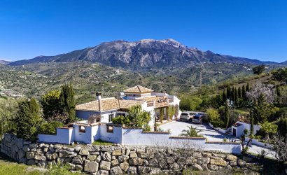 Villa - Resale - Vinuela - Inland