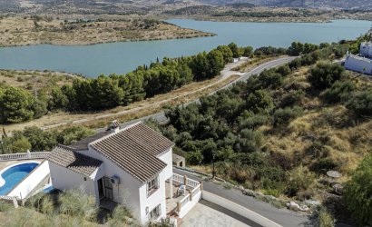 Villa - Resale - Vinuela - Inland