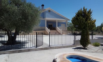 Villa - Resale -
                Yecla - MM-31034