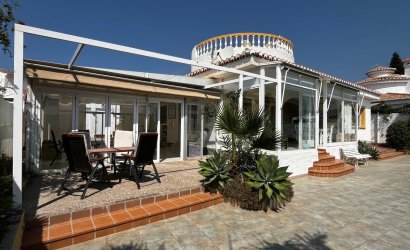 Villa - Reventa - Almuñecar -
                Costa Tropical
