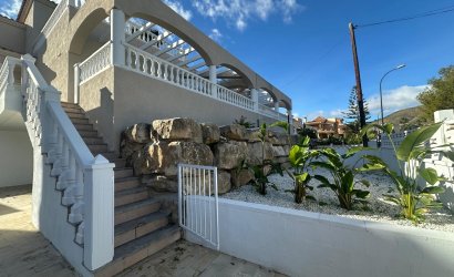 Villa - Reventa - El Campello -
                Costa Blanca