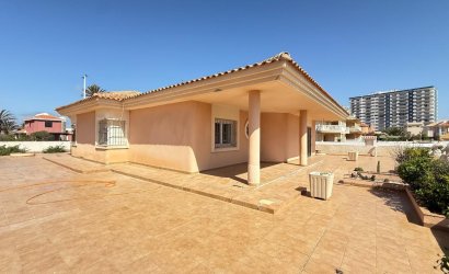 Villa - Reventa - La Manga del Mar Menor -
                Playa Del Galán