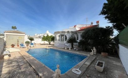 Villa - Reventa - Los Alcazares -
                Los Alcazares