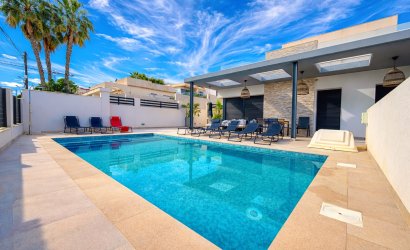 Villa - Reventa - Los Balcones - Costa Blanca