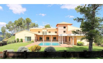 Villa - Reventa -
                Penáguila - MM-93938