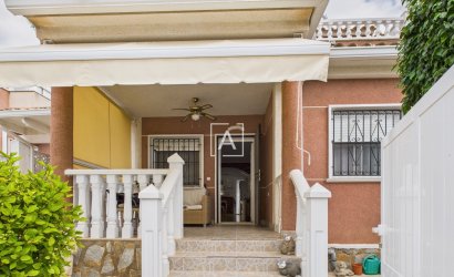 Villa - Reventa - Pinar de Campoverde -
                Pinar de Campoverde