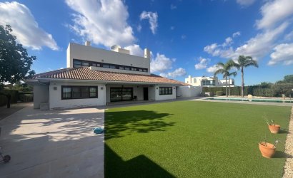 Villa - Reventa - Sucina -
                Inland