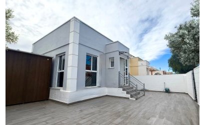 Villa - Reventa - Torre Pacheco -
                Sierra Golf