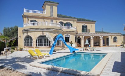 Villa - Reventa - Torrevieja - El Chaparral