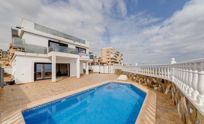 Villa - Reventa - Torrevieja - La Mata