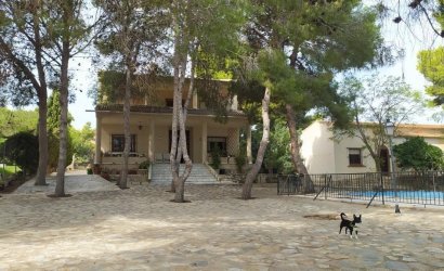 Villa - Reventa - Torrevieja -
                Los Balcones