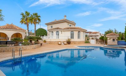 Villa - Revente -
                Ciudad Quesada - MM-14987