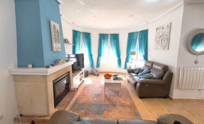 Villa - Revente - El Raso -
                Costa Blanca