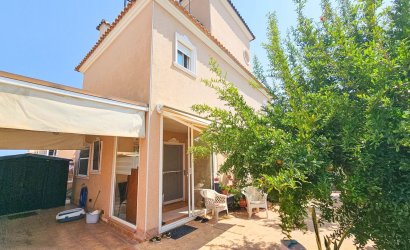 Villa - Revente - Orihuela Costa -
                Cabo Roig