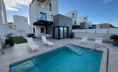 Villa - Revente - Torrevieja - Los Balcones