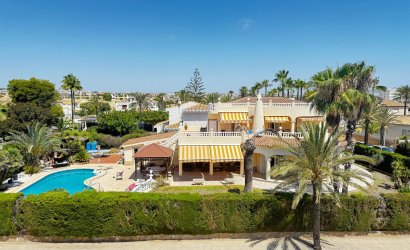 Villa - Revente - Torrevieja -
                Punta Prima