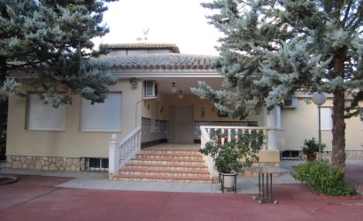 Villa - Revente - Yecla - Inland