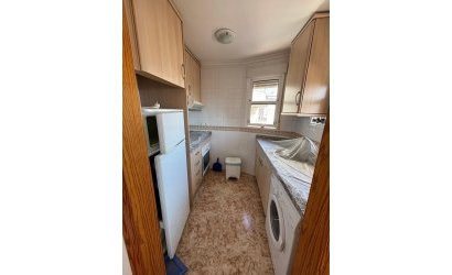 Herverkoop - Apartamento -
Torrevieja - Playa del Cura