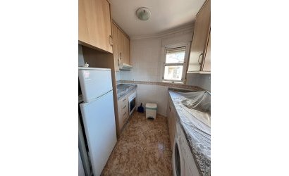 Herverkoop - Apartamento -
Torrevieja - Playa del Cura