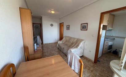 Herverkoop - Apartamento -
Torrevieja - Playa del Cura