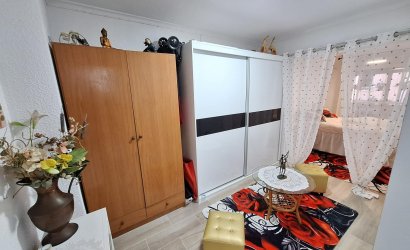 Revente - Apartamento -
Torrevieja - Playa del Cura
