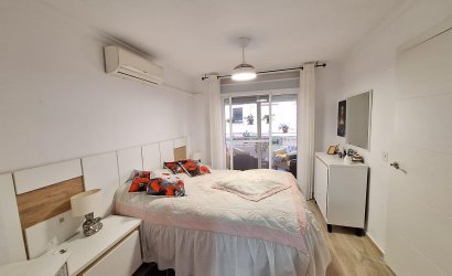 Revente - Apartamento -
Torrevieja - Playa del Cura