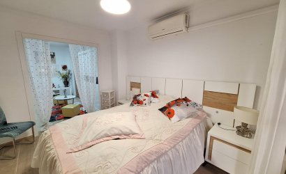 Revente - Apartamento -
Torrevieja - Playa del Cura