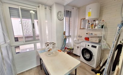 Revente - Apartamento -
Torrevieja - Playa del Cura