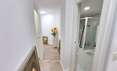 Revente - Apartamento -
Torrevieja - Playa del Cura