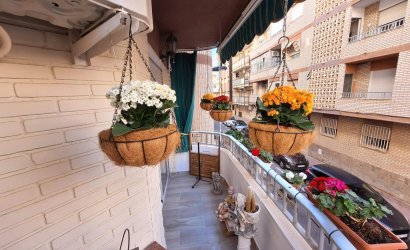 Revente - Apartamento -
Torrevieja - Playa del Cura