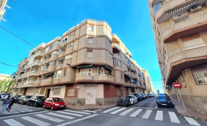 Revente - Apartamento -
Torrevieja - Playa del Cura