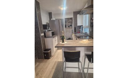Herverkoop - Apartamento -
Torrevieja - Playa del Cura