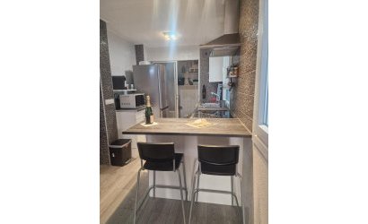 Herverkoop - Apartamento -
Torrevieja - Playa del Cura