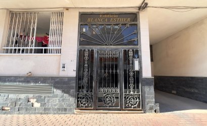 Herverkoop - Penthouse -
Torrevieja - Centro