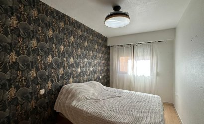 Herverkoop - Apartamento -
Torrevieja - Centro
