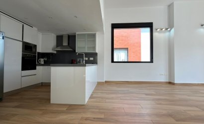 Herverkoop - Villa -
Polop - Alberca