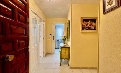Herverkoop - Apartamento -
Torrevieja - Playa del Cura