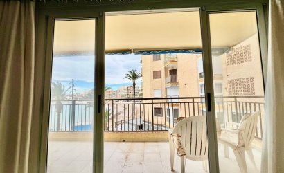 Herverkoop - Apartamento -
Torrevieja - Playa del Cura