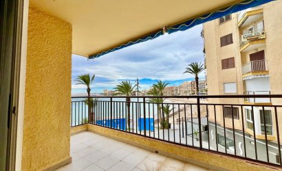 Herverkoop - Apartamento -
Torrevieja - Playa del Cura