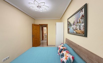 Herverkoop - Apartamento -
Torrevieja - Playa del Cura