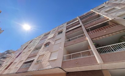 Herverkoop - Apartamento -
Torrevieja - Playa del Cura